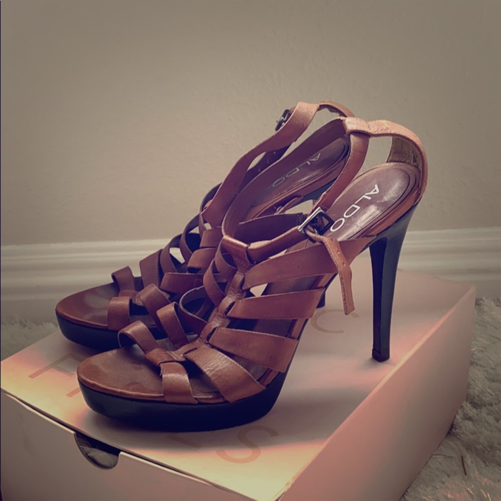 Sandal Heel.